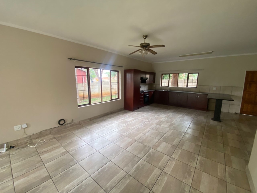 3 Bedroom Property for Sale in Waterval East North West